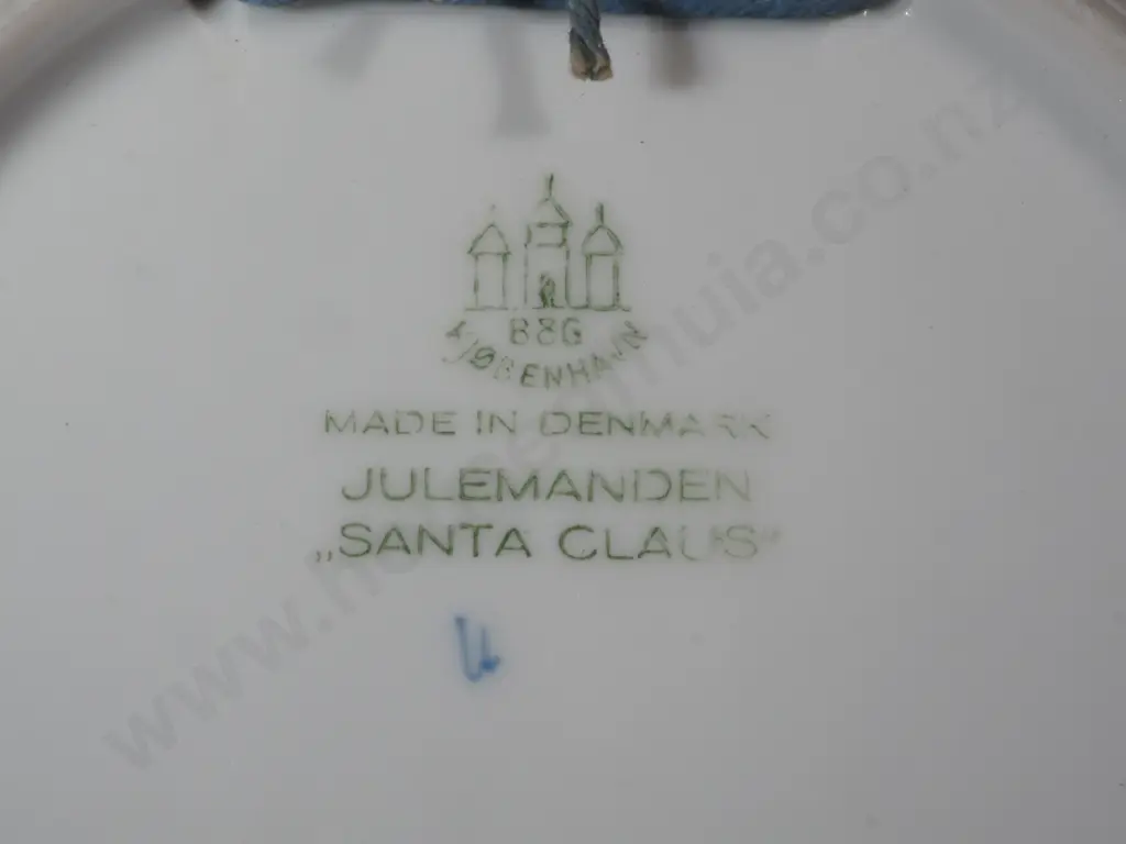 Blue Flower Vase, B&G Blue Christmas Plate, Two  Cups & One Matching Saucer. Image 1++