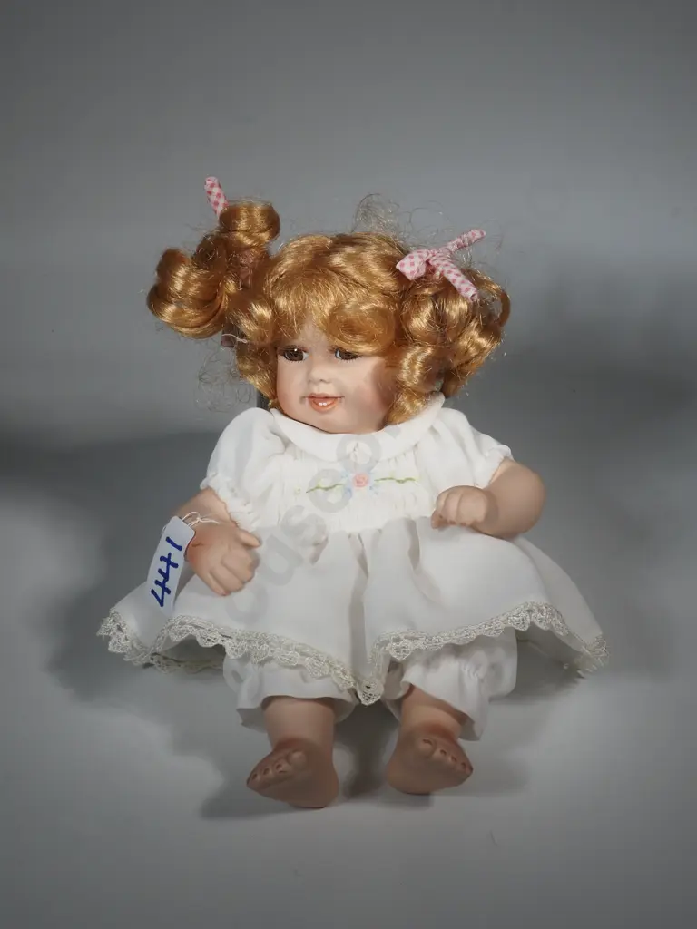 Ashley Belle Porcelain Limited Edition Doll. Hand made. Image 1++