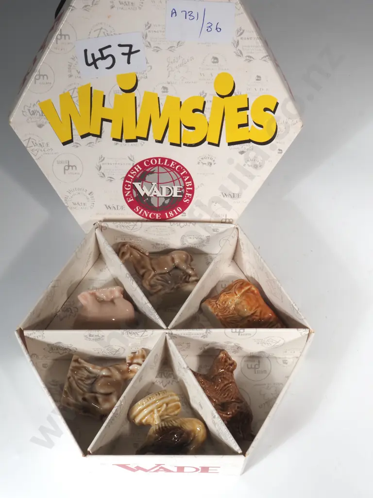 Boxed Wade Whimsies Of Farm Animals  Image 1++
