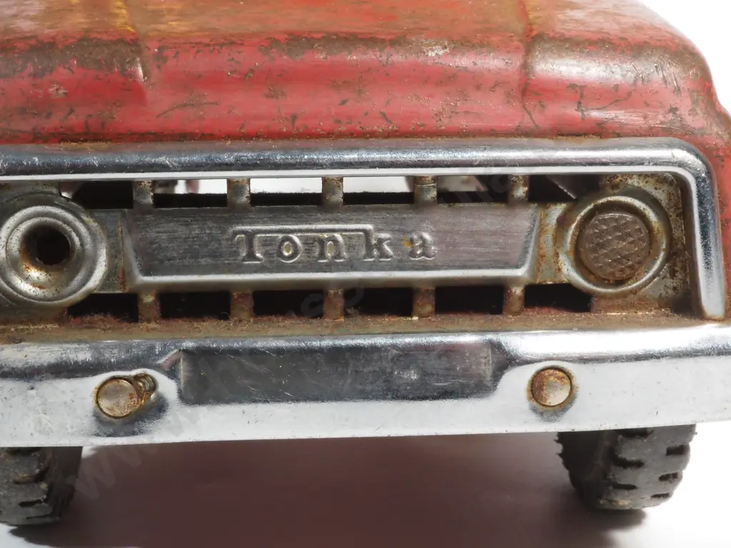 Late 1960s Red/Yellow Tonka Tipper Truck. Image 1++