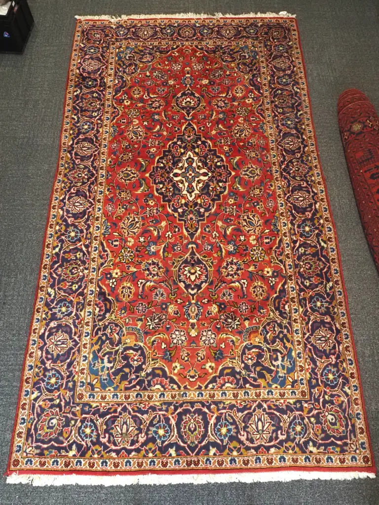 Hand Knotted Pershan Kashan Wool  Rug - Pink w Navy/Cream Motif. Image 1++