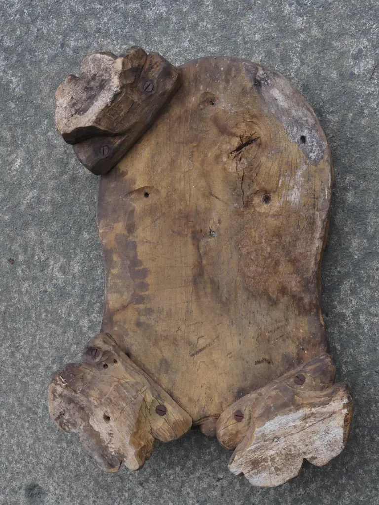 A 19th Black Forest Hall  Stand In The Form Of A Carved Bear. Extensive Damage. Image 1++