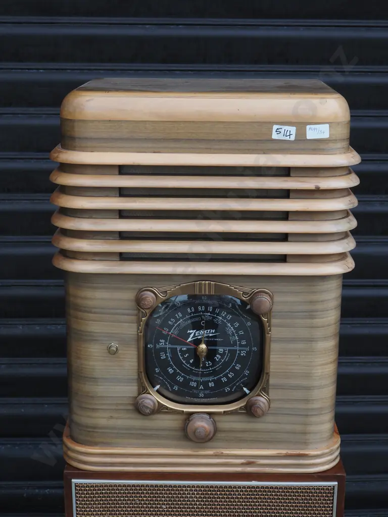 Large Zenith Long Distance Radio Image 1++