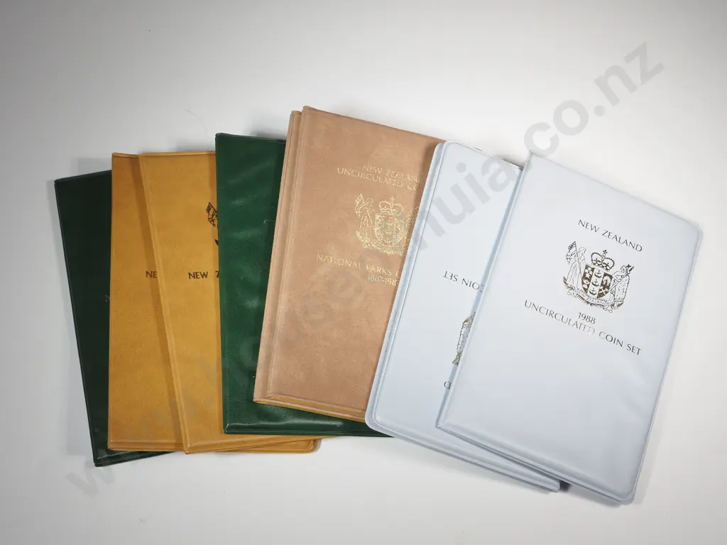 Eight New Zealand Uncirculated Coin Sets  Image 1++
