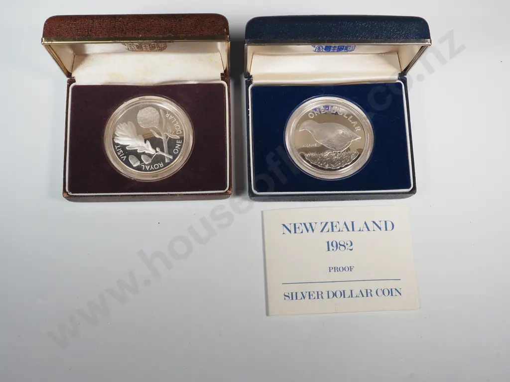 Two Sterling Silver New Zealand One Dollar Coins Image 1++