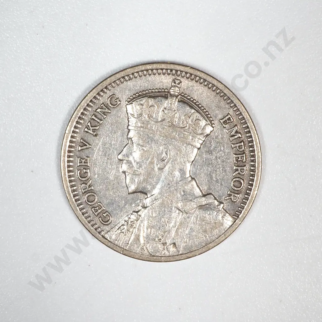 1934 New Zealand Threepence -EF  Image 1++