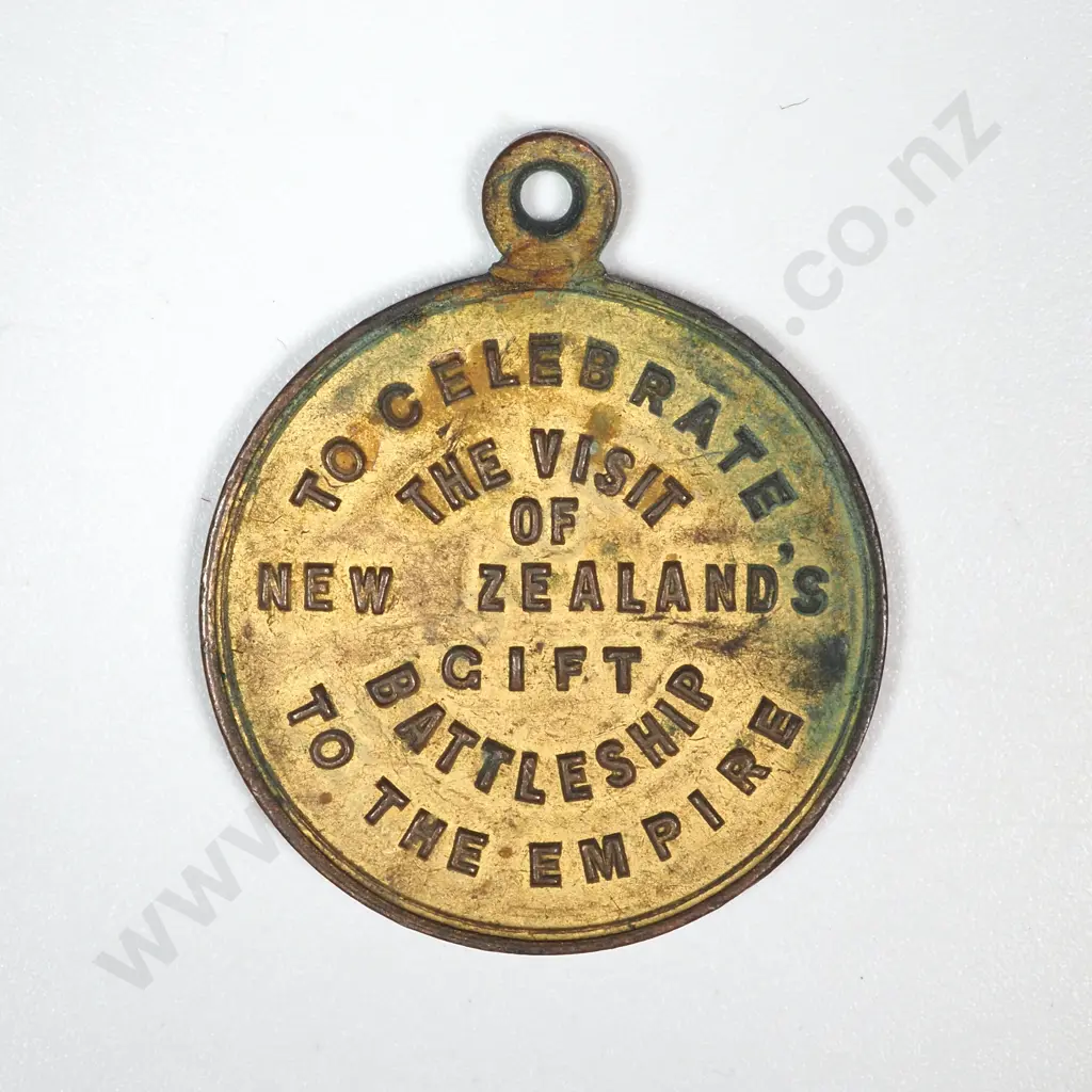 1913 HMS New Zealand Gilt Token  Image 1++