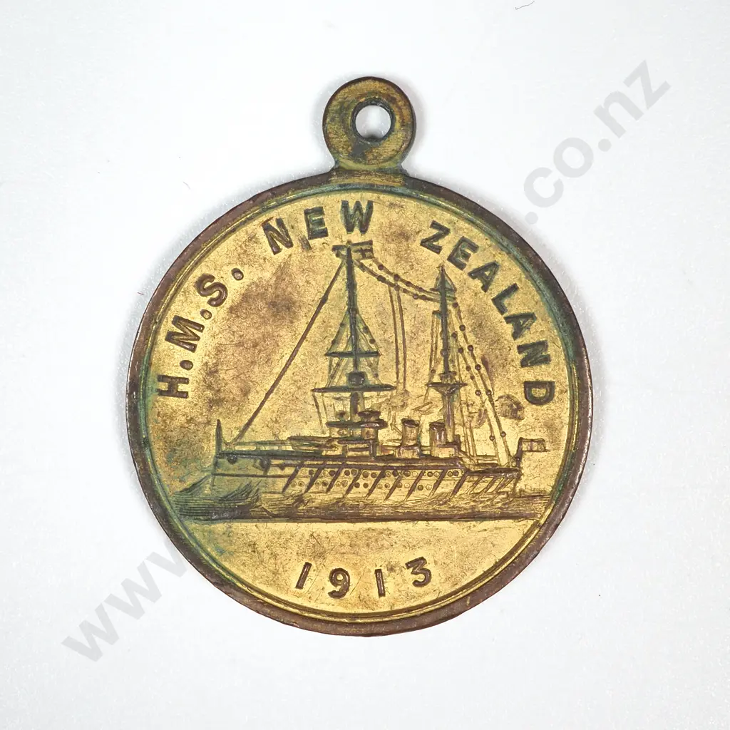 1913 HMS New Zealand Gilt Token  Image 1++