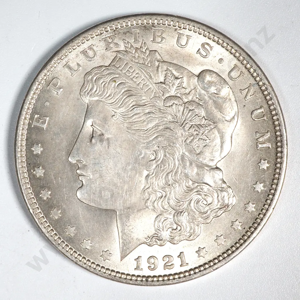 1921 United States of America Morgan Dollar - UNC  Image 1++