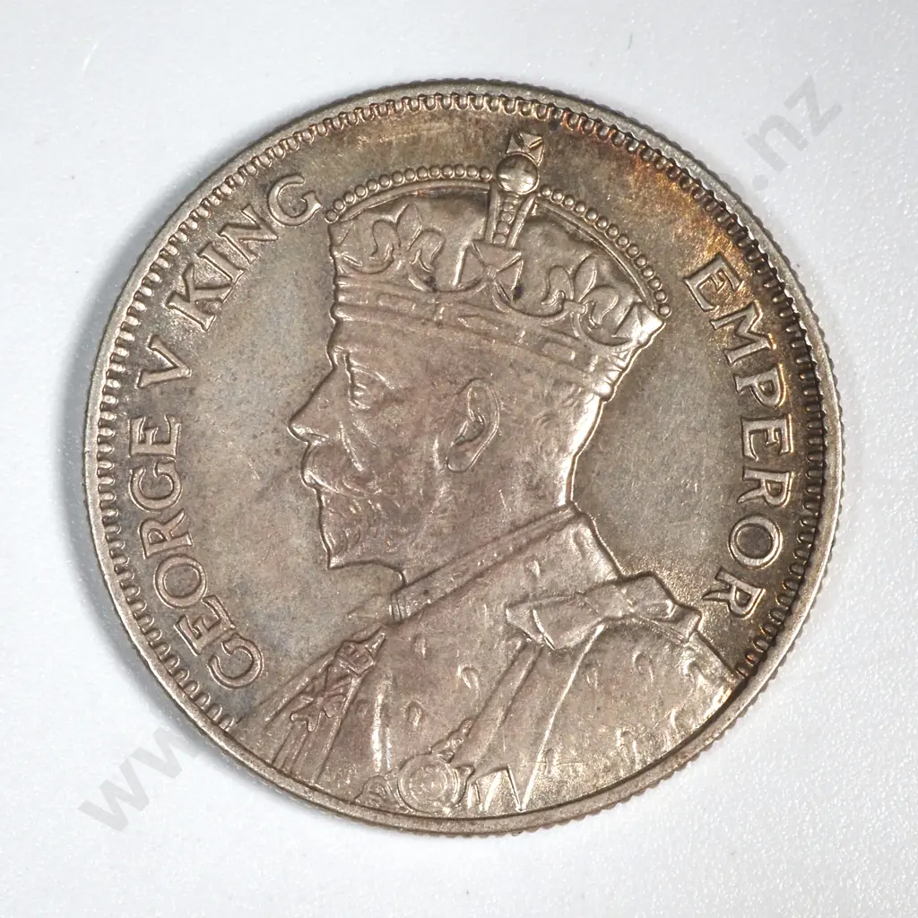 1934 Fiji Shilling - Uneven Obverse Tone  Image 1++