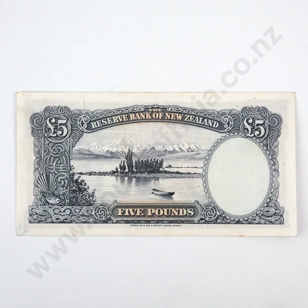 New Zealand Five Pound Fleming Banknote - Tear in Top Left  Image 1++