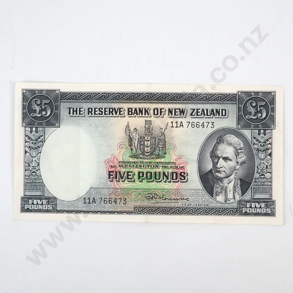 New Zealand Five Pound Fleming Banknote  Image 1++