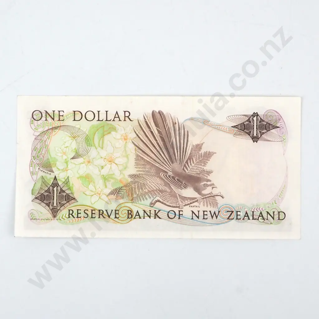 New Zealand One Dollar Brash Banknote Last Prefix  Image 1++