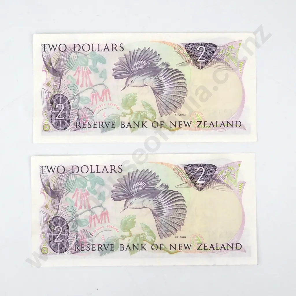 Almost Consecutive New Zealand Two Dollar Brash Banknotes. 77 & 79  Image 1++