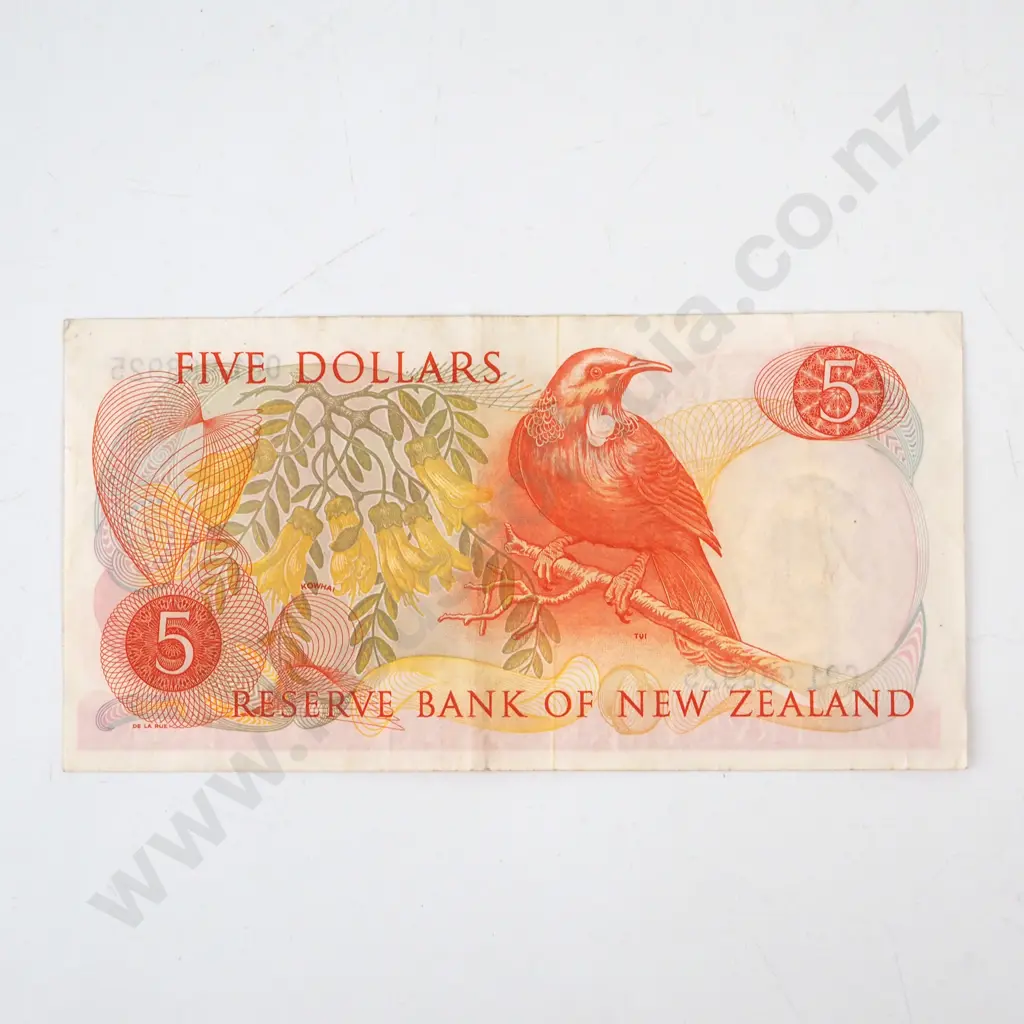 New Zealand Knight Five Dollar Banknote  Image 1++