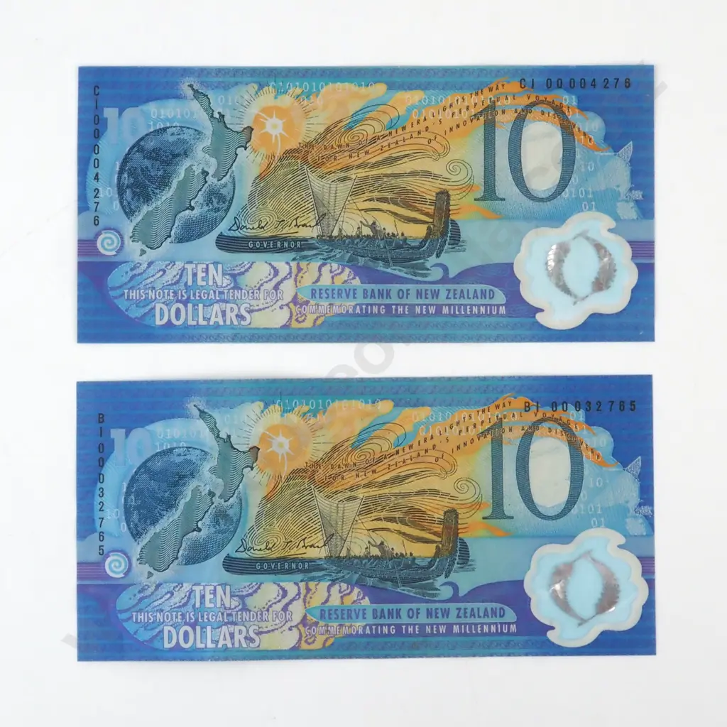 Two New Zealand Millennium $10 Banknotes  Image 1++