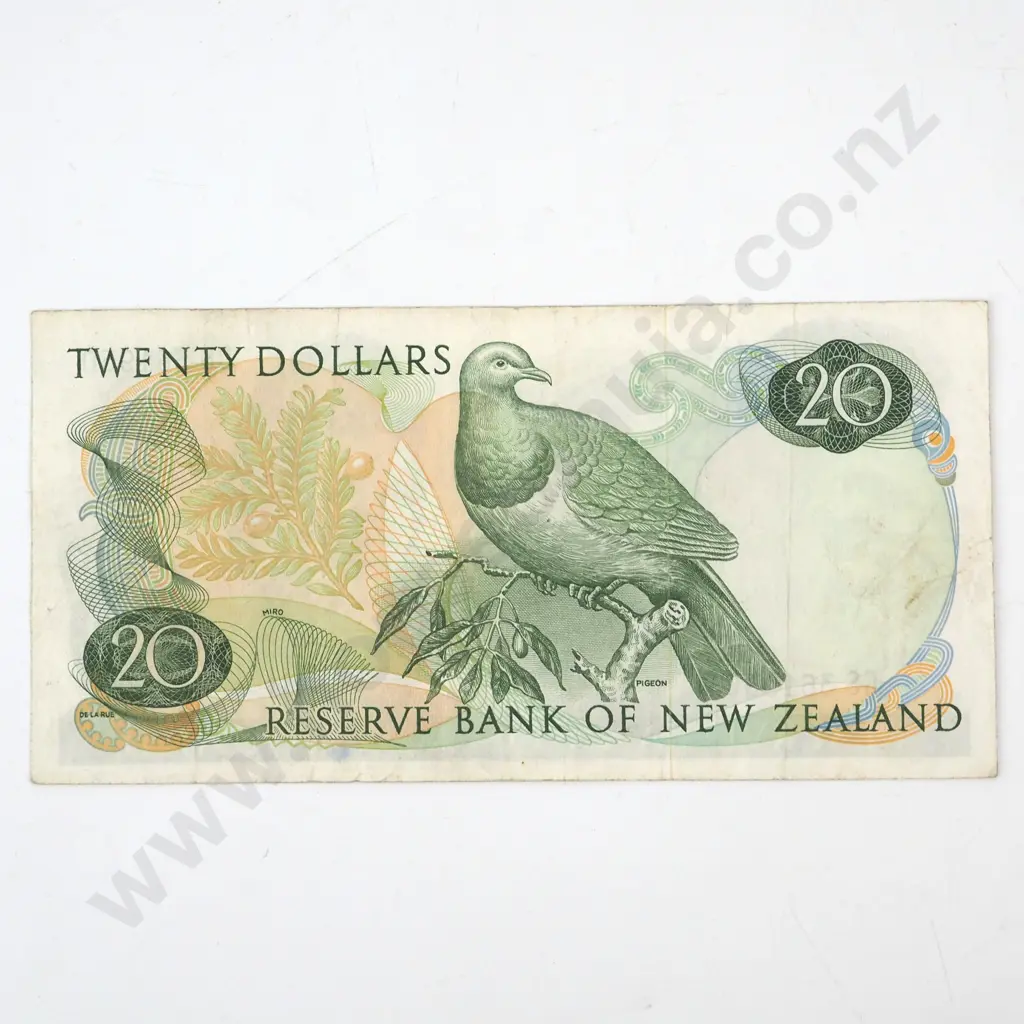 New Zealand Twenty Dollar Knight Banknote Image 1++