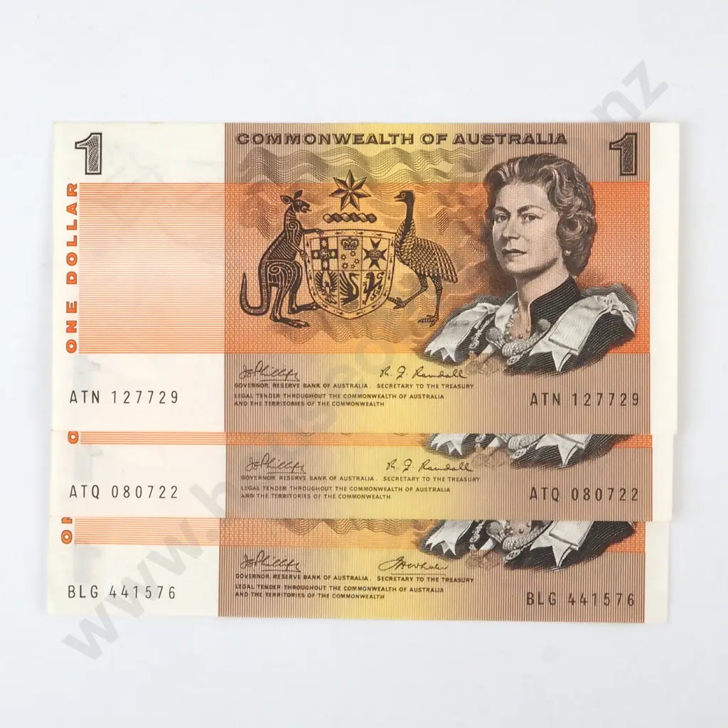 Three Australian AUNC One Dollar Banknotes  Image 1++