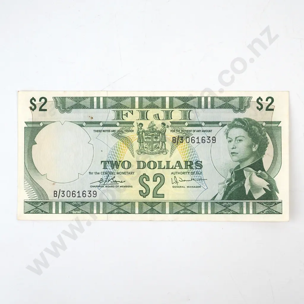 Fiji Two Dollar Banknote AUNC Image 1++