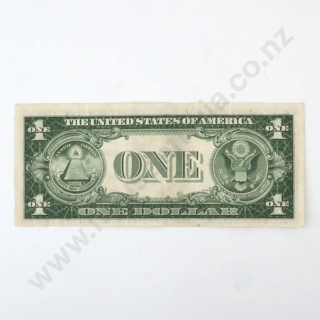 1935 Series United States of America One Dollar Silver Certificate Banknote  Image 1++