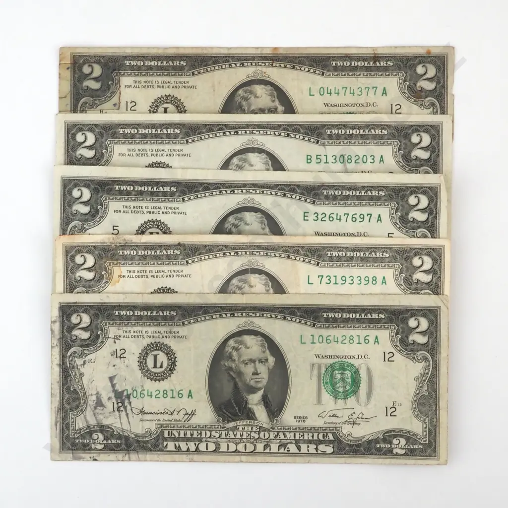 Five United States of America Two Dollar Banknotes  Image 1++