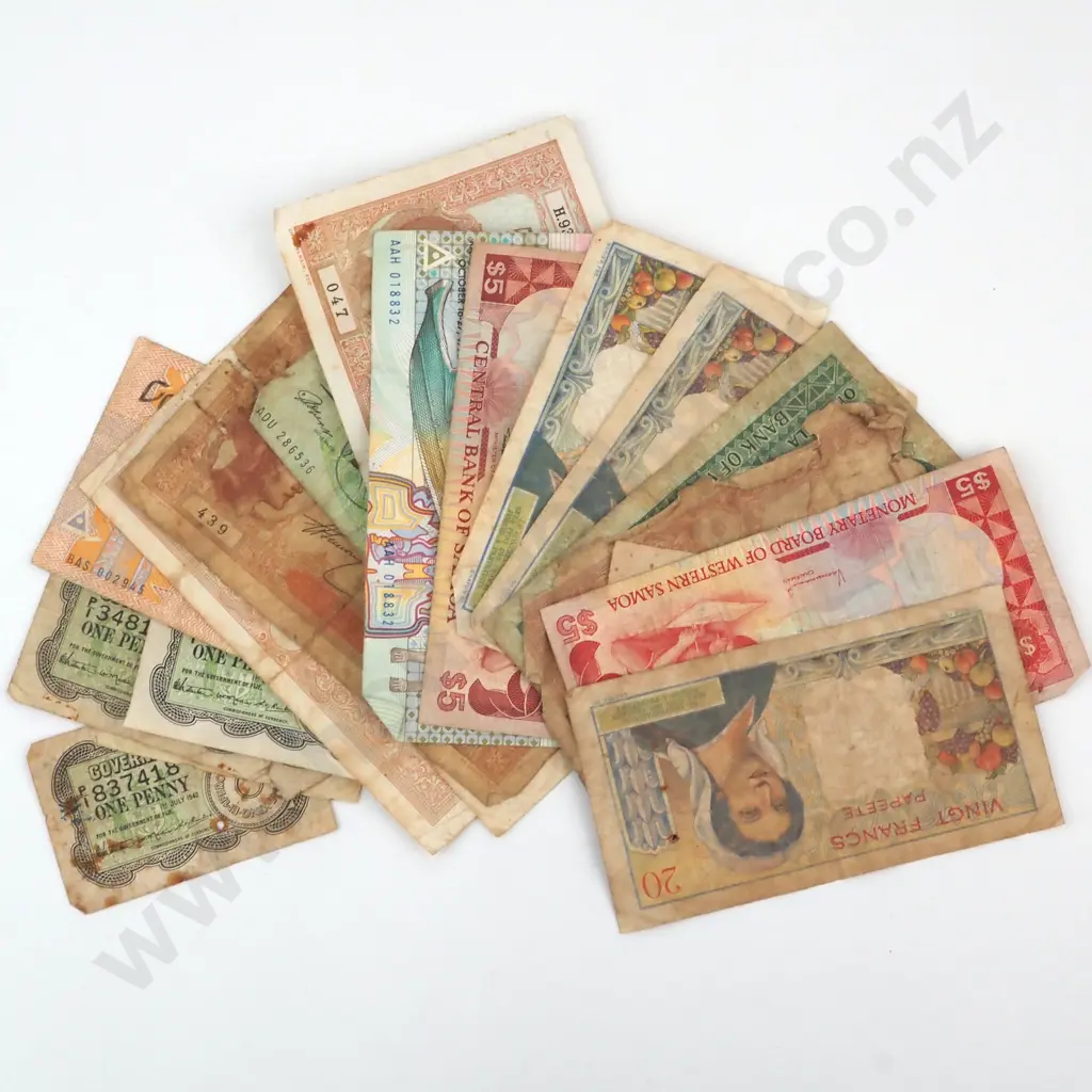 Assorted Lot of Pacific Banknotes incl Wartime  Image 1++
