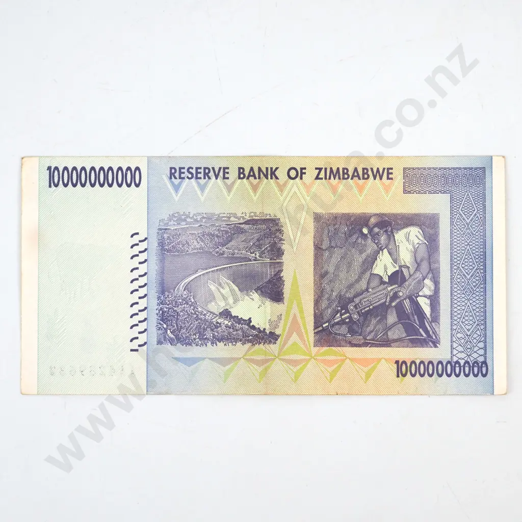 Zimbabwe Ten Billion Dollar Banknote  Image 1++