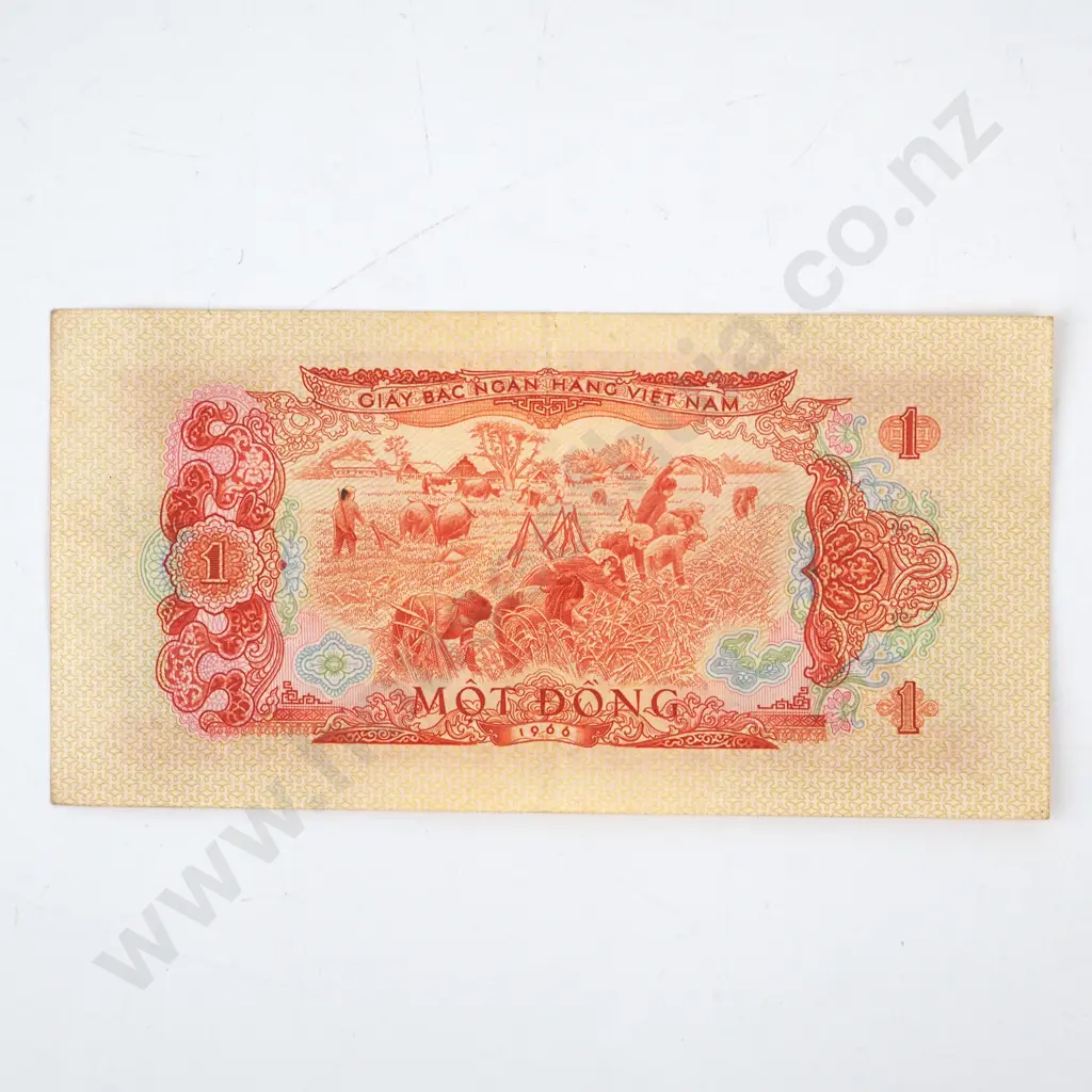 Vietnam One Dong Banknote  Image 1++