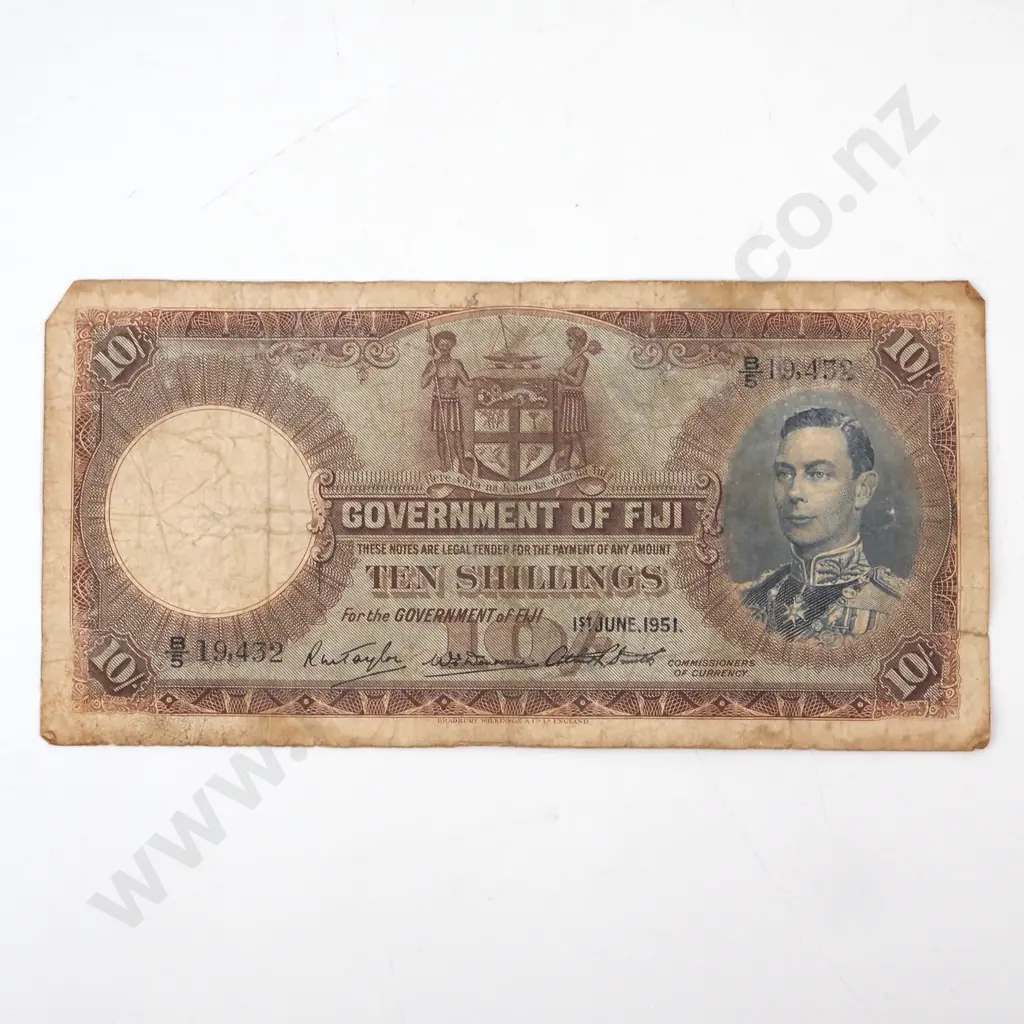 1951 Fiji Ten Shilling Banknote  Image 1++