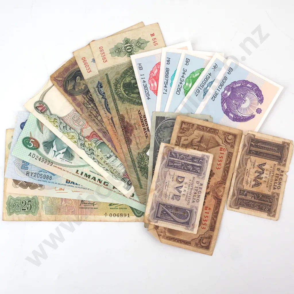 Large Assorted Lot of Vintage Banknotes  Image 1++