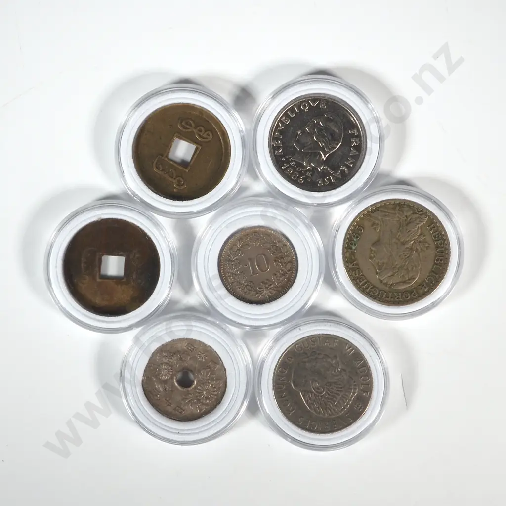 Assorted Individually Cased Coins Image 1++