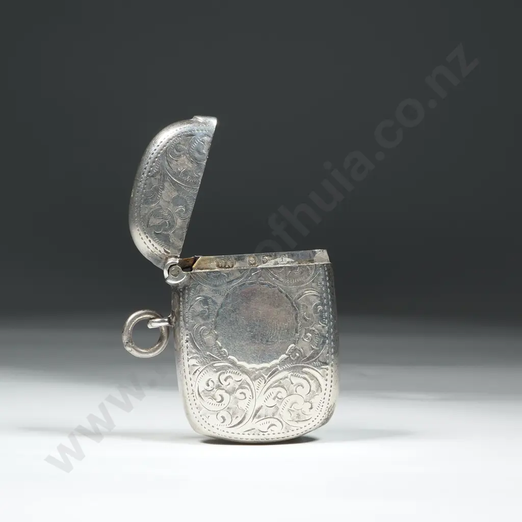 Decorative Engraved Sterling Silver Vesta w English Hallmarks Image 1++
