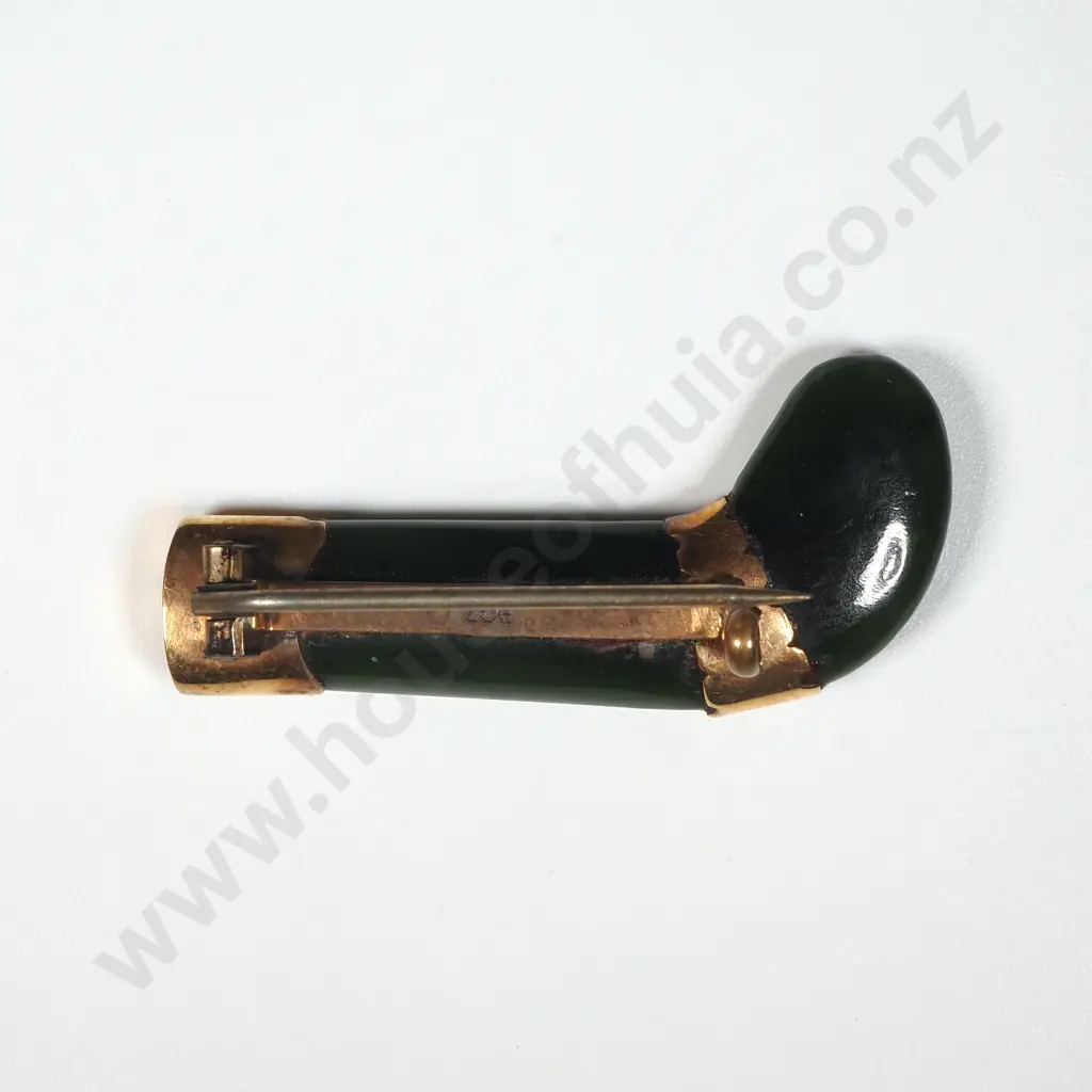 9ct Gold Greenstone Hockey Stick Brooch Image 1++