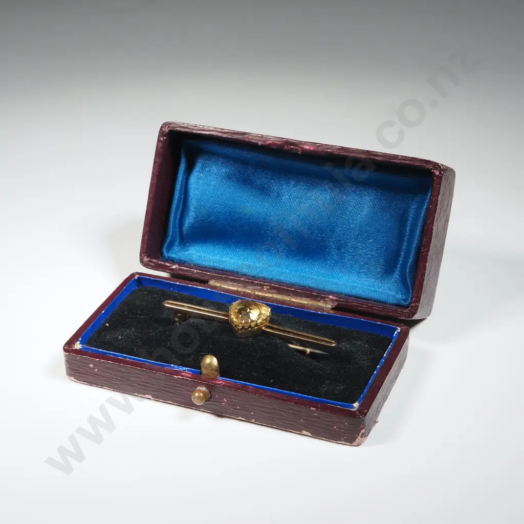 Antique 9ct Gold Citrine Brooch in Period Case Image 1++
