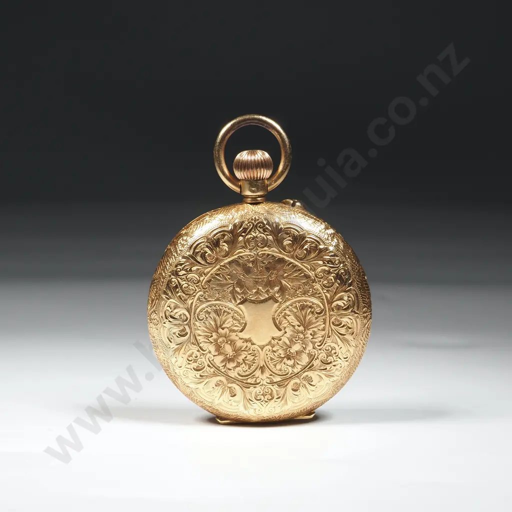 Ornate 18ct Gold Pocket Watch Image 1++