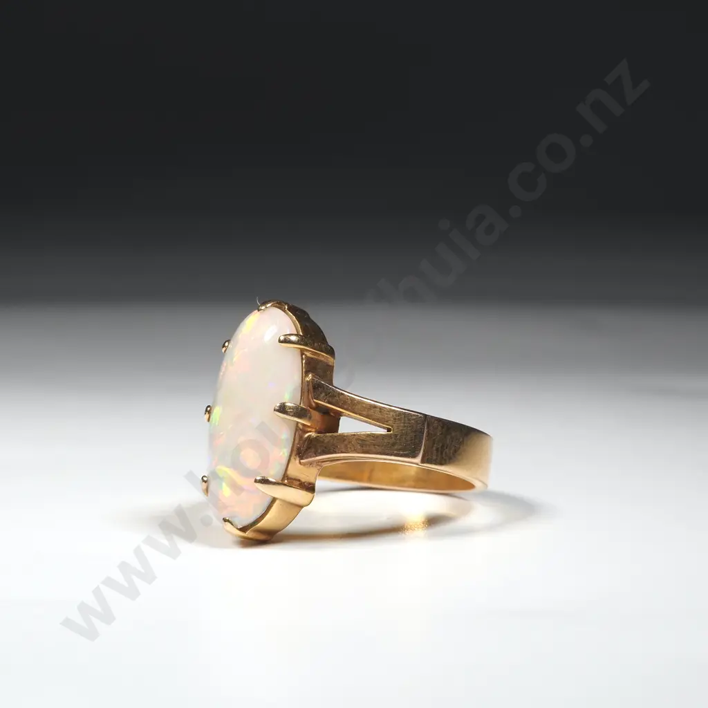 Exquisite Antique 9ct Gold Solid Opal Ring Image 1++