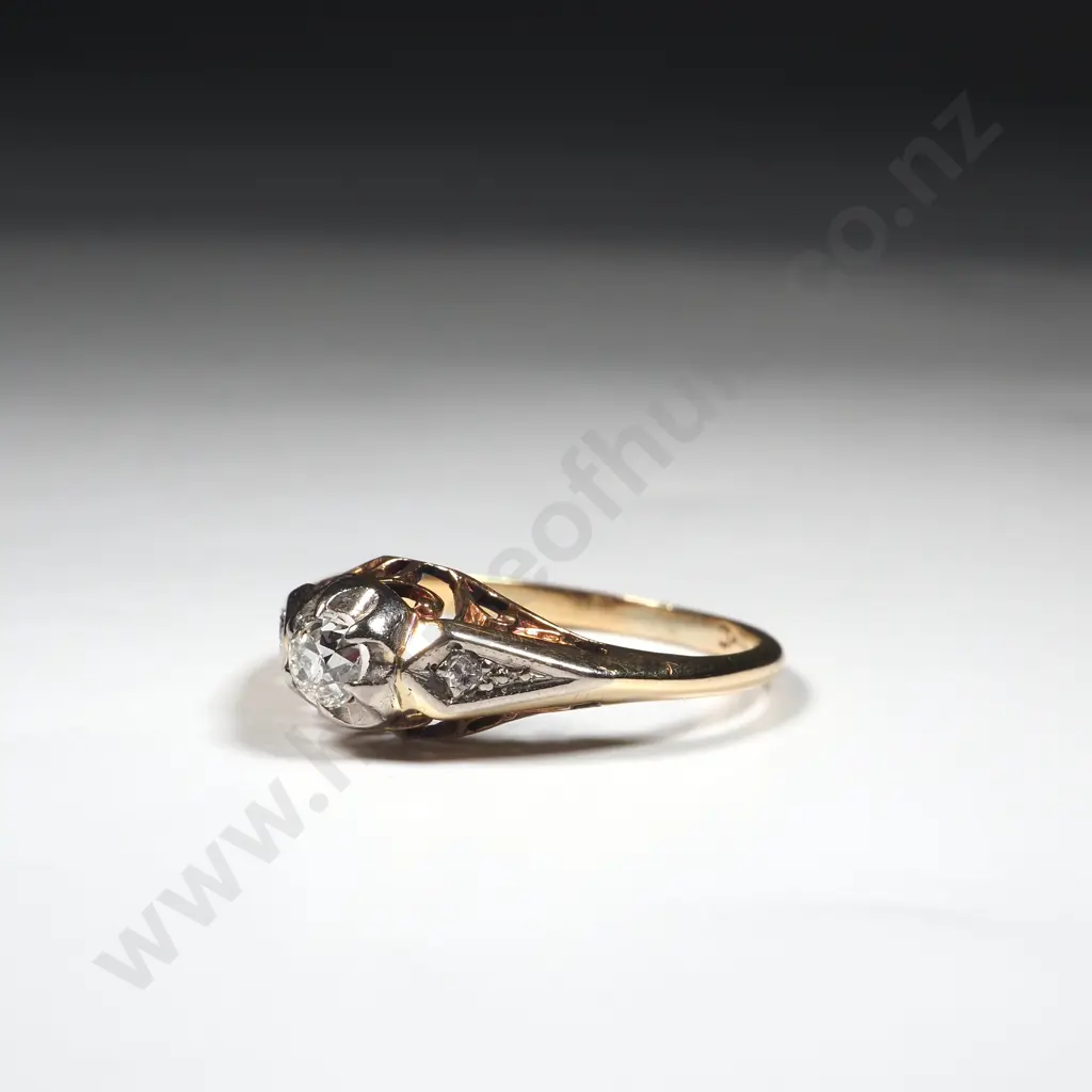 Filigree 18ct Gold Diamond Solitaire Ring Valued at $3,000.00 Image 1++