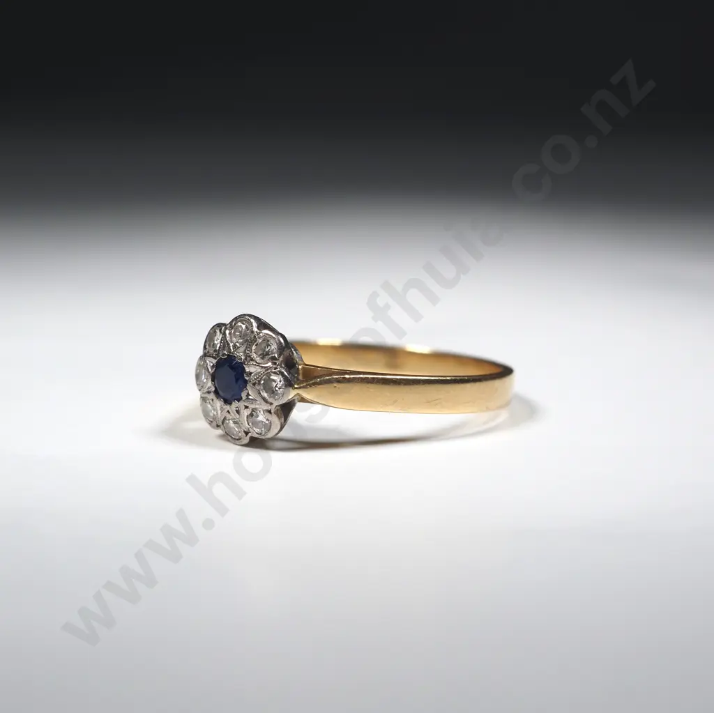 18ct Gold Diamond & Sapphire Ring Image 1++