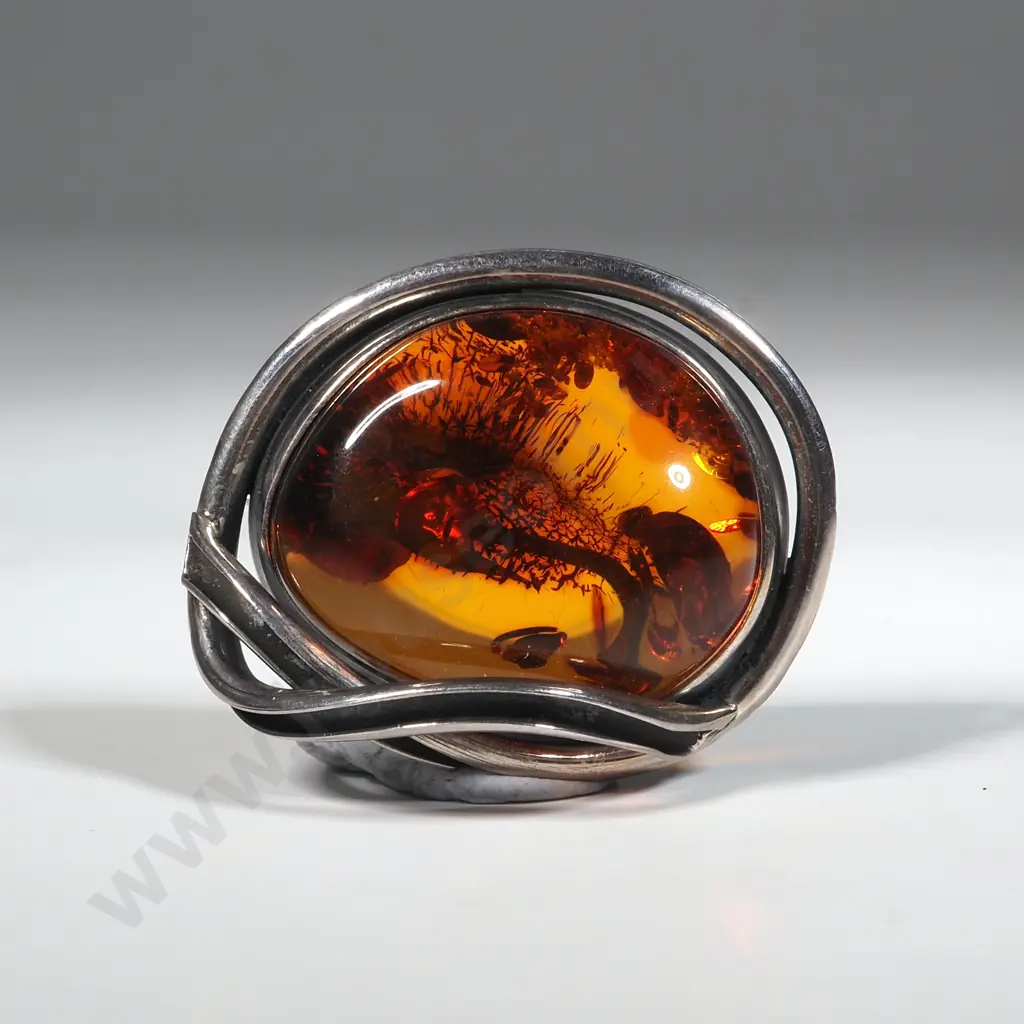 Sterling Silver Amber Brooch Image 1++