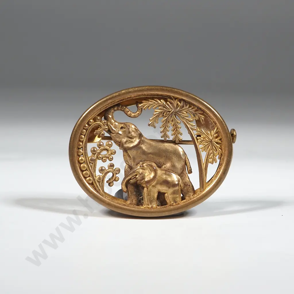 French Base Metal Elephant Brooch Image 1++