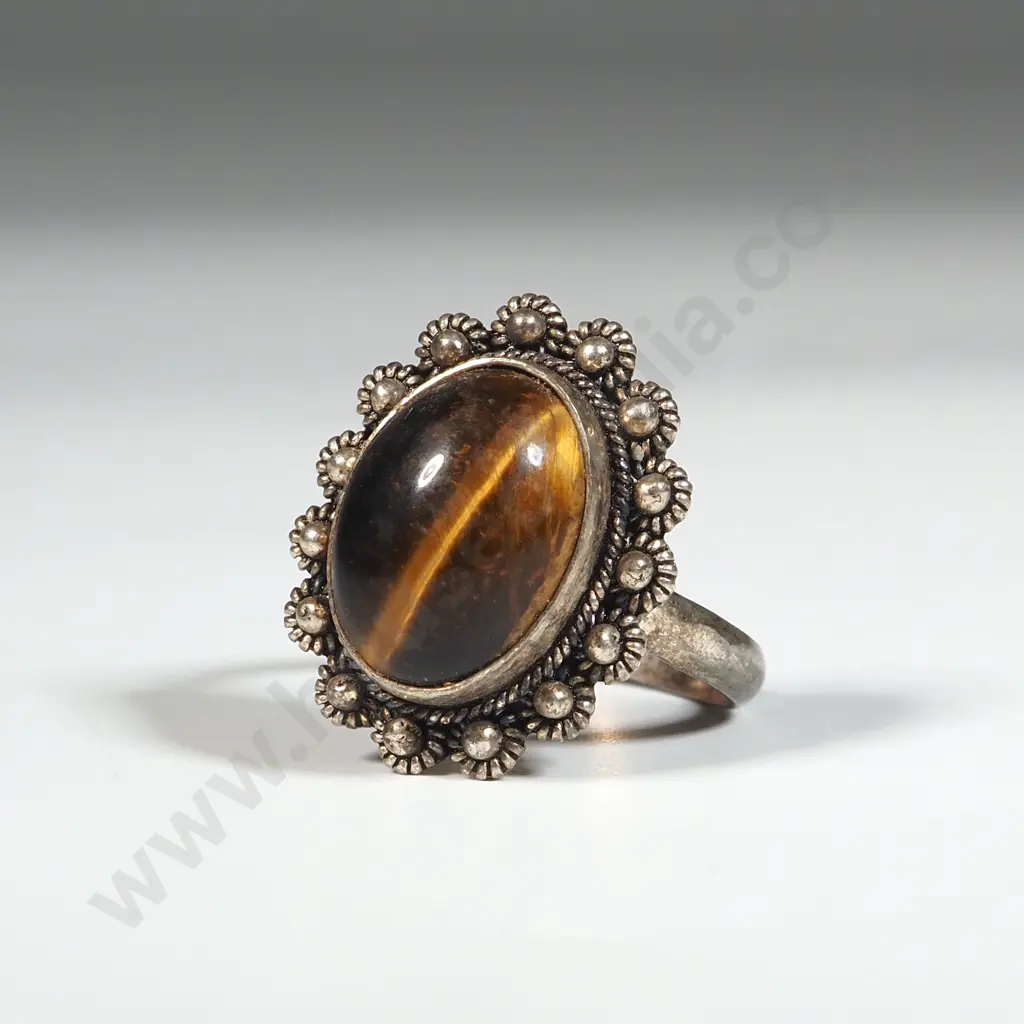 Vintage Silver & Tiger's Eye Ring Image 1++