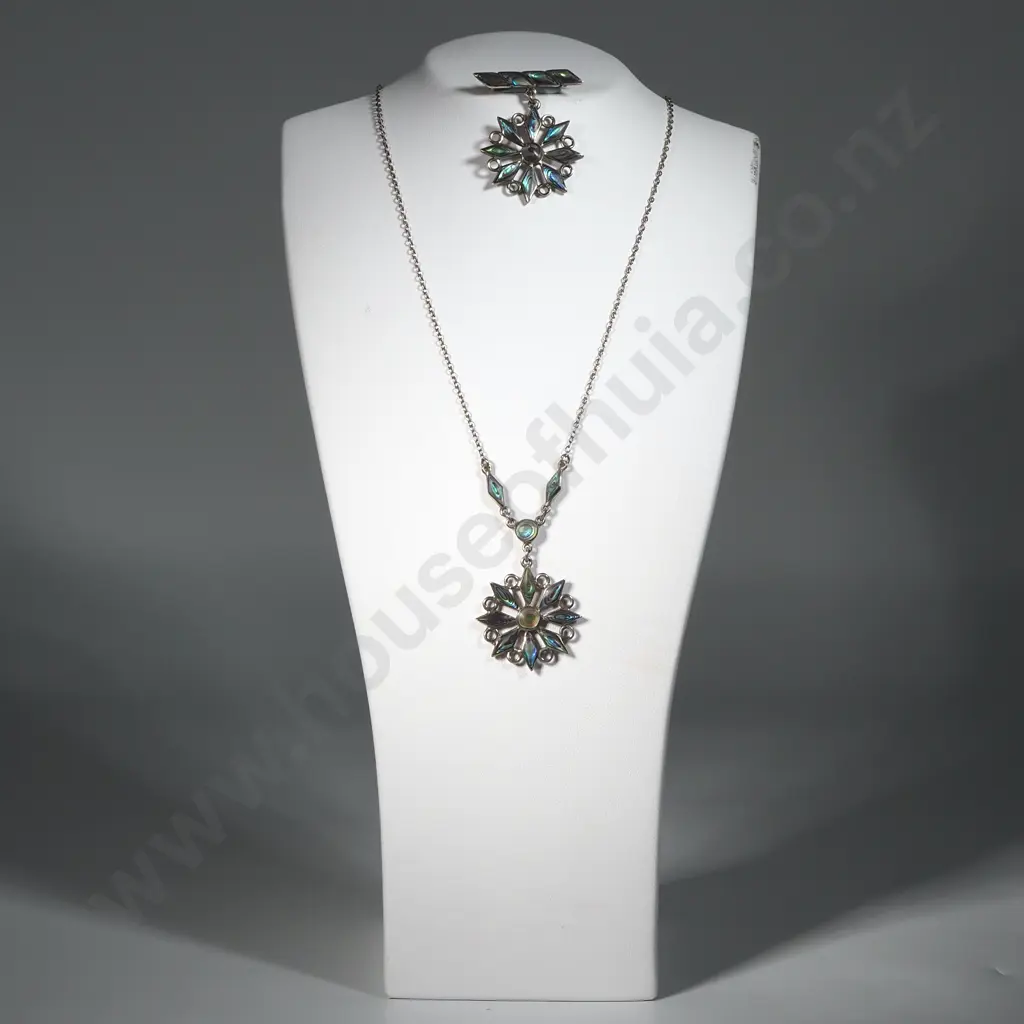 Vintage Sterling Silver & Paua Shell Brooch On Bar & Matching Pendant On Silver Chain Image 1++