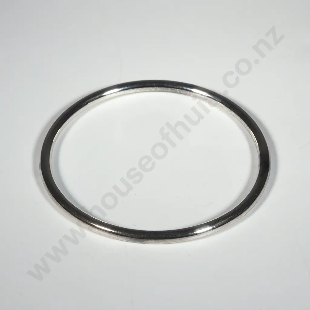 Round Sterling Silver Bangle Image 1++