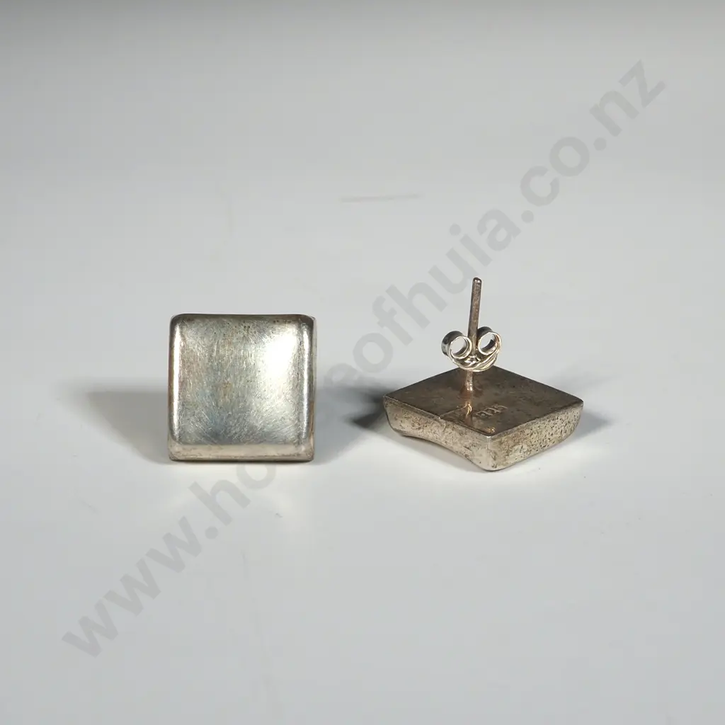 Pair Of Square Sterling Silver Earrings Image 1++