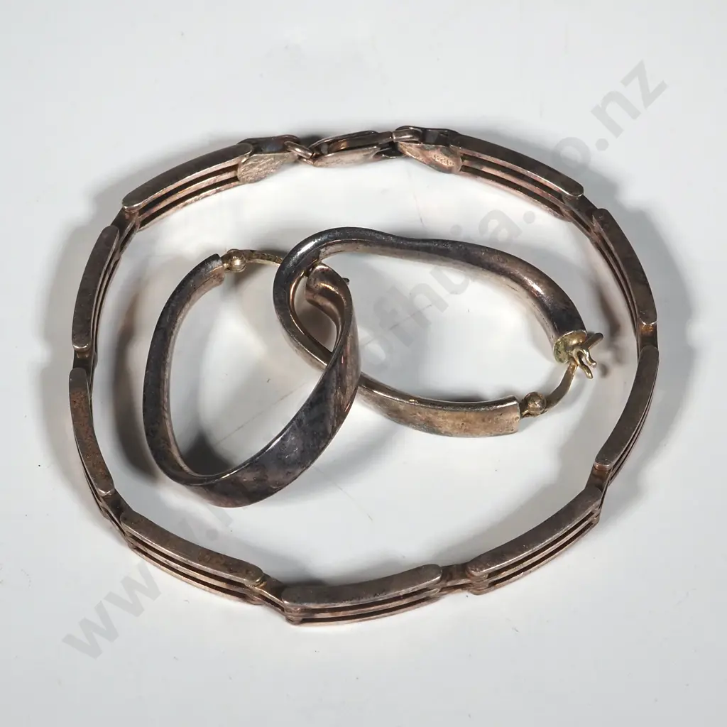 Sterling Silver & Twist Hoop Earrings & Gate Link Bracelet Image 1++