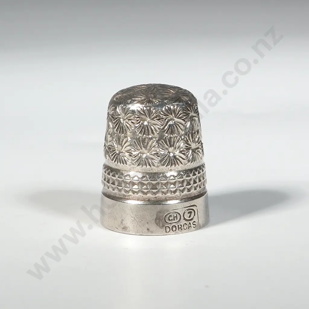 Sterling Silver Thimble Image 1++