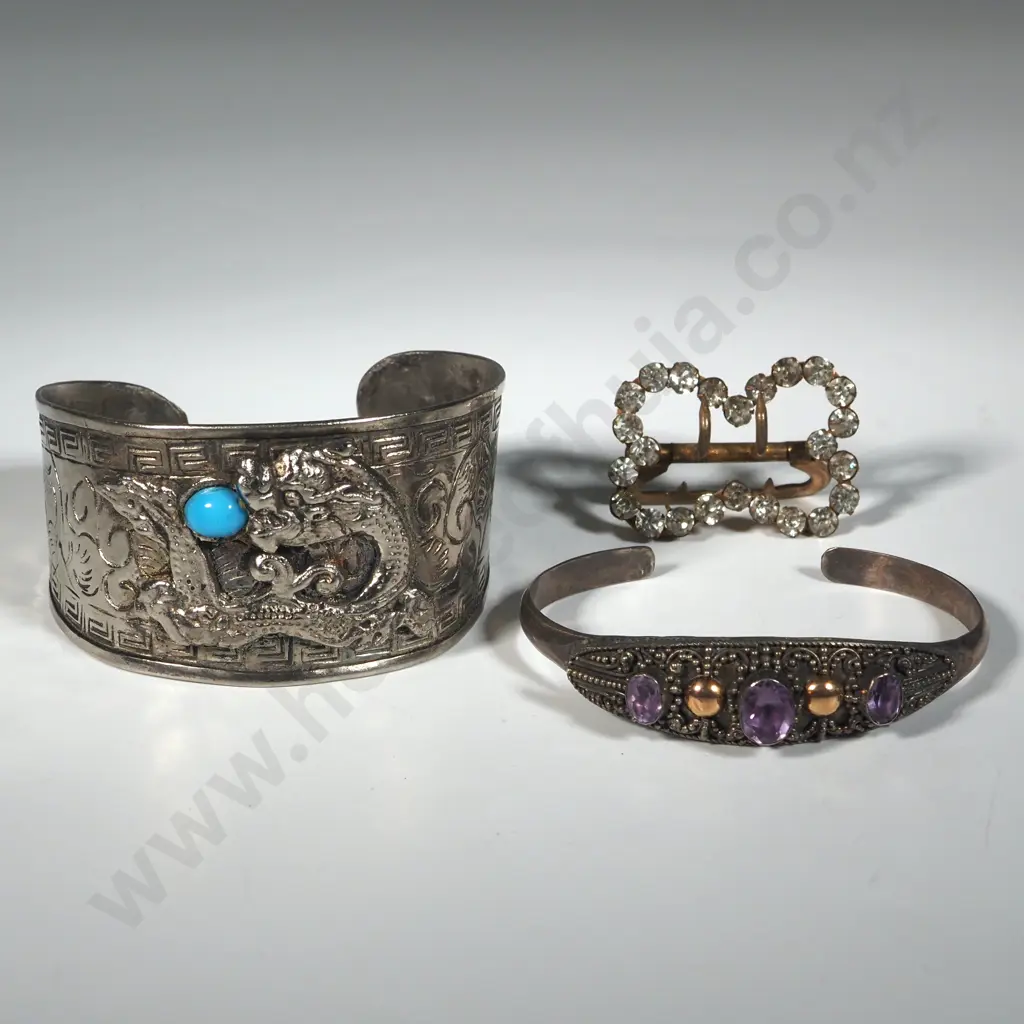 Bracelet & Rhinestone Brooch Image 1++
