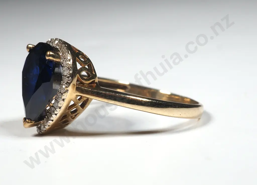 9ct Gold Blue Stone Ring Image 1++