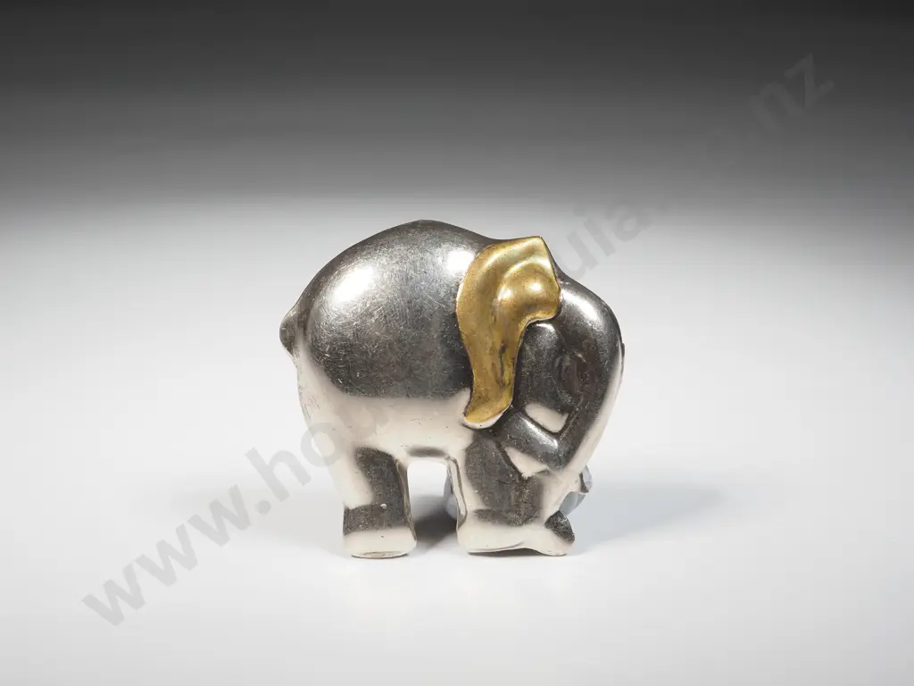 Mexico Sterling SIlver Elephant Brooch Image 1++