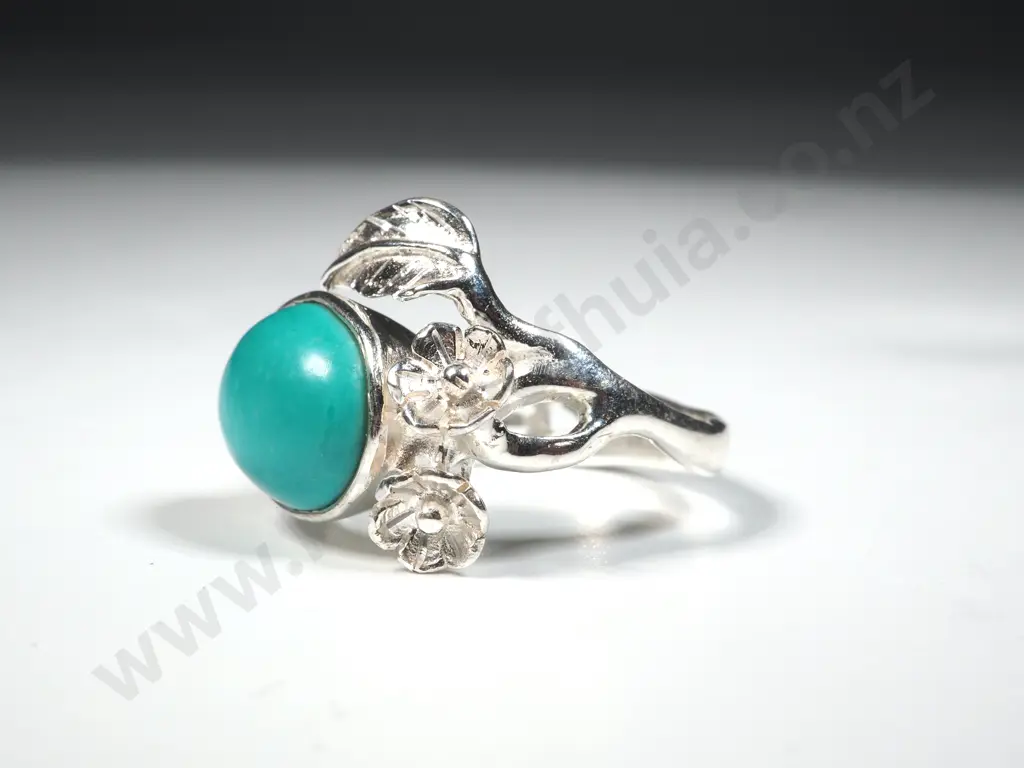 Sterling Silver Oval Cabochon Turquoise Ring in Detailed Setting. Image 1++